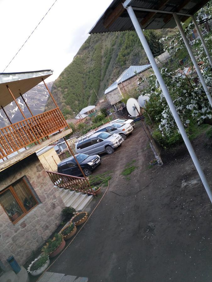 Mariami Hotel Kazbegi Exterior foto