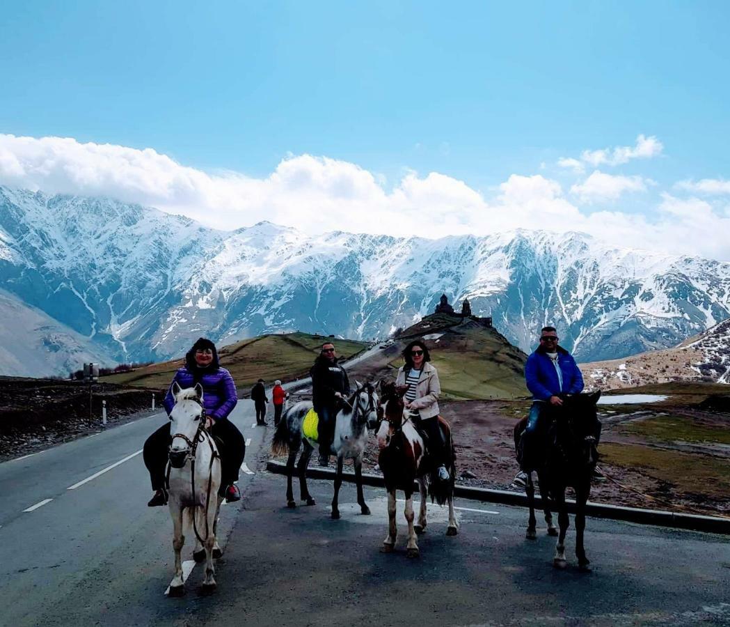 Mariami Hotel Kazbegi Exterior foto